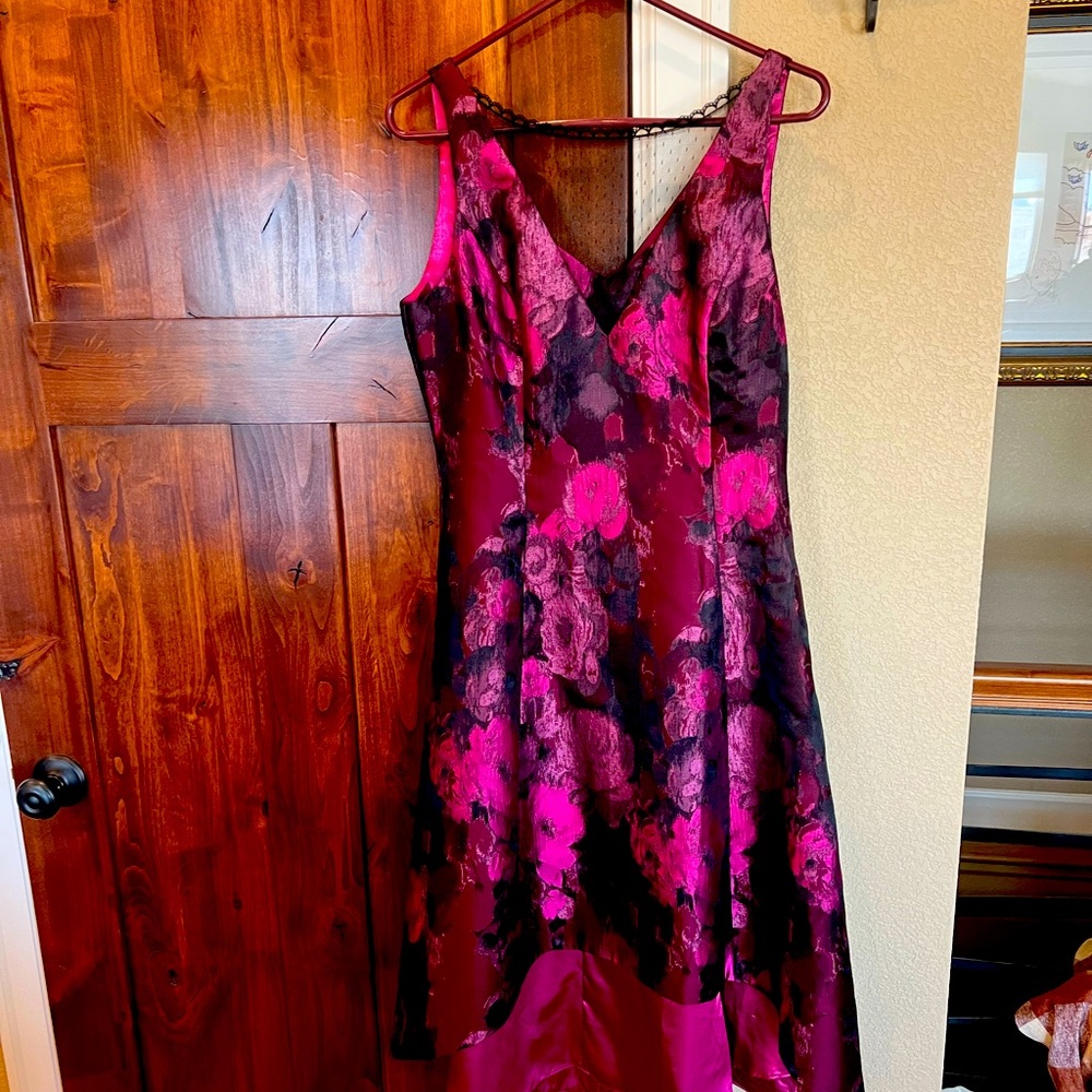 White House Black Market size 6 dress